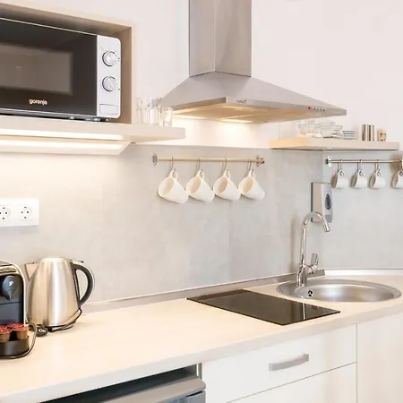 Anova Apartman Gyula Exterior foto
