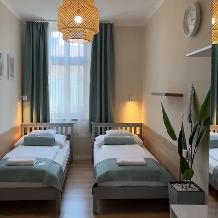 Anova Apartman Gyula Exterior foto