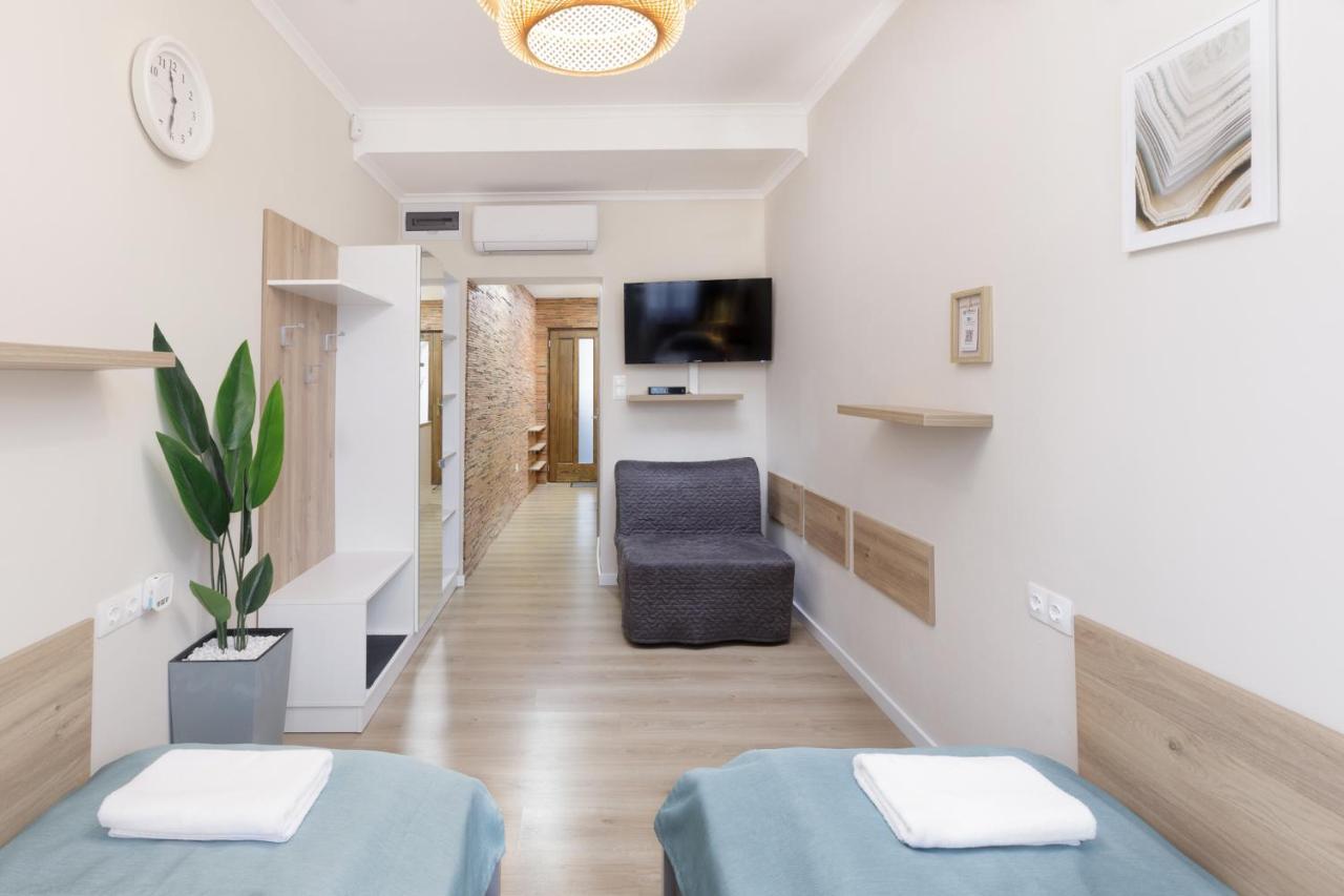 Apartment Anova *